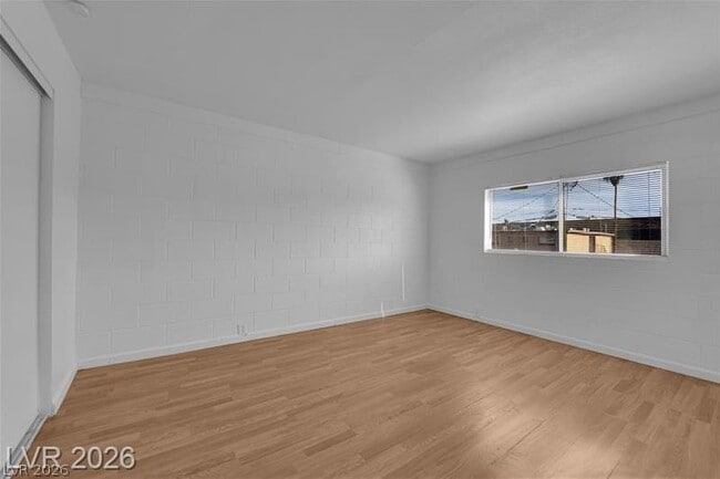 Photo - 2908 E Poplar Ave