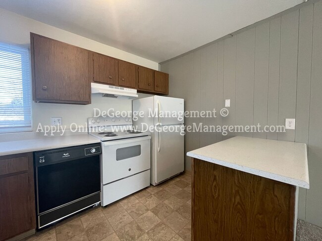 Photo - Parkview Apartments