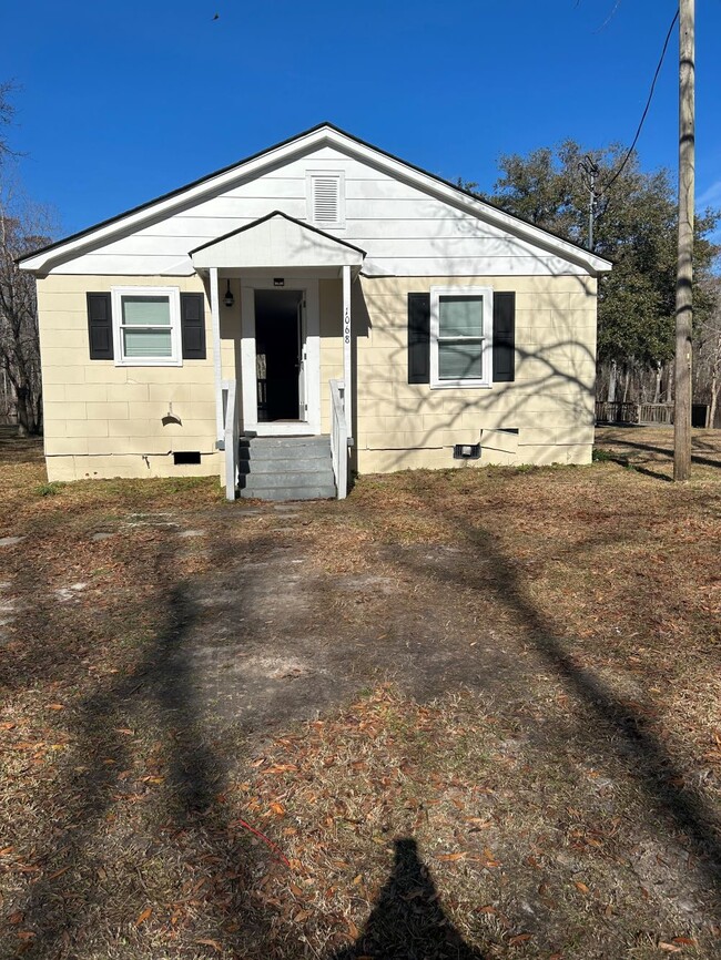 Photo - 1068 Waccamaw Dr House