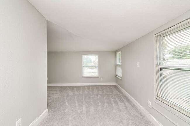 Photo - 2624 13th Ave S