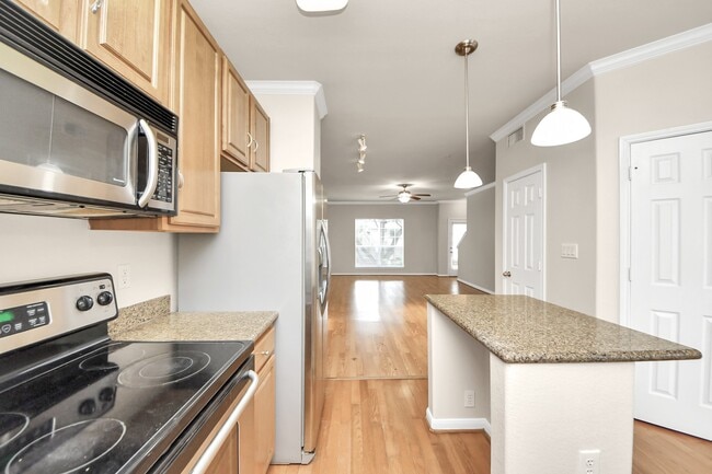 Building Photo - 9200 Westheimer Rd Unit 902 Rental