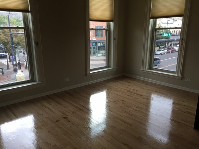 Photo - 1203 Washington Ave #202 Unit 202