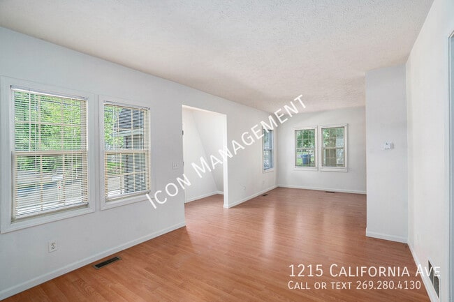Photo - 1215 California Ave