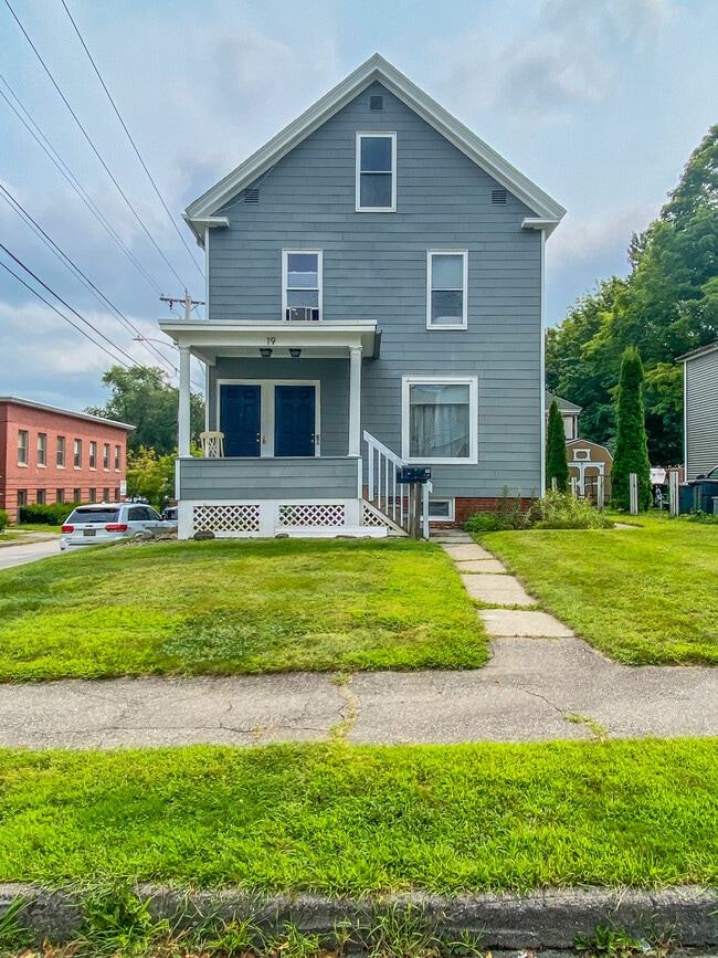 Photo - 19 Chapel St Unit 1