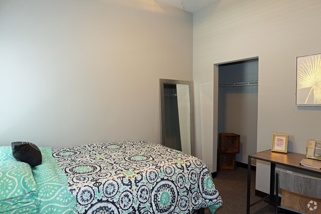 Bellarmine Hall - *USF STUDENT LIVING*