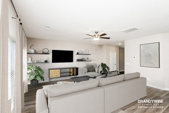 Photo - 321 Redmoss Dr