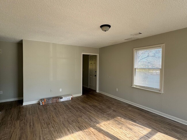 Photo - 724-726 Belmont Unidad 724 Belmont Street