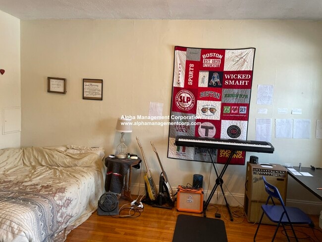 Photo - 726 Washington St Unit 5