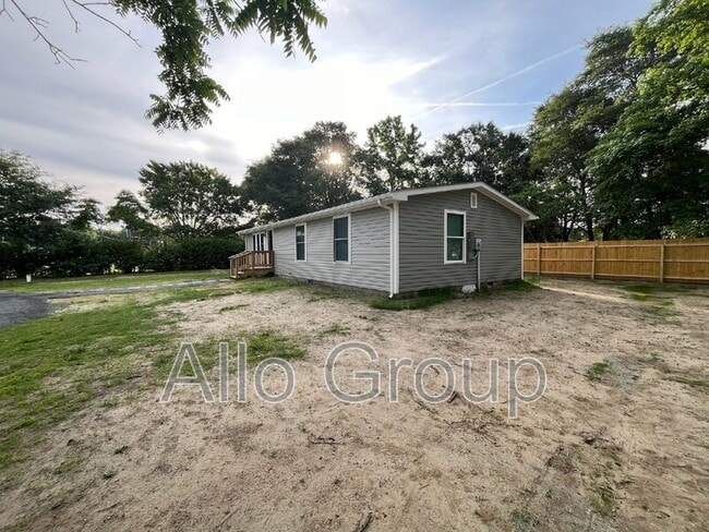 Photo - 35541 Parker Rd