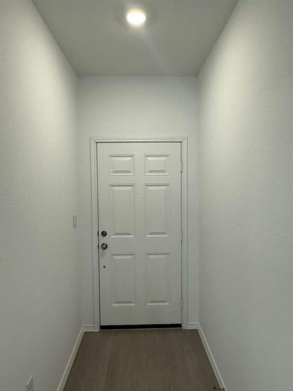 Photo - 223 Camargue Dr