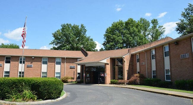 Highland Rim Terrace - Highland Rim Terrace Apartments