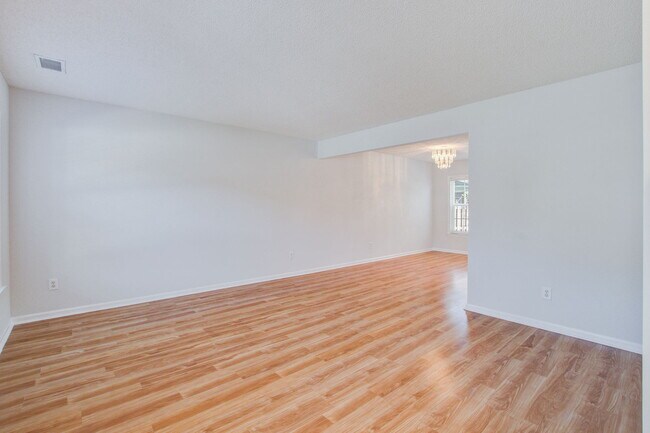 Photo - 1547 Clark Sound Cir