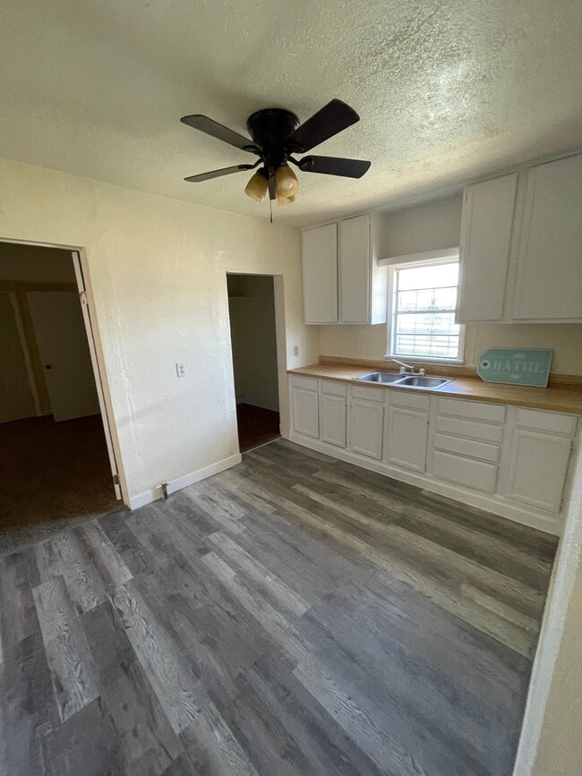 Photo - 2032 NW 13th Ave Unit 2032 NW 13th