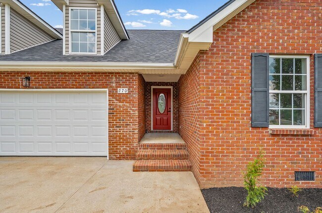 Photo - 270 Harold Dr