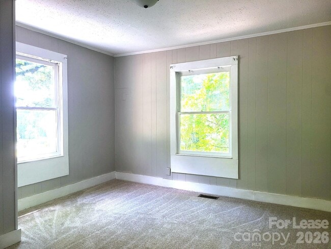 Photo - 1502 Duncan Dr