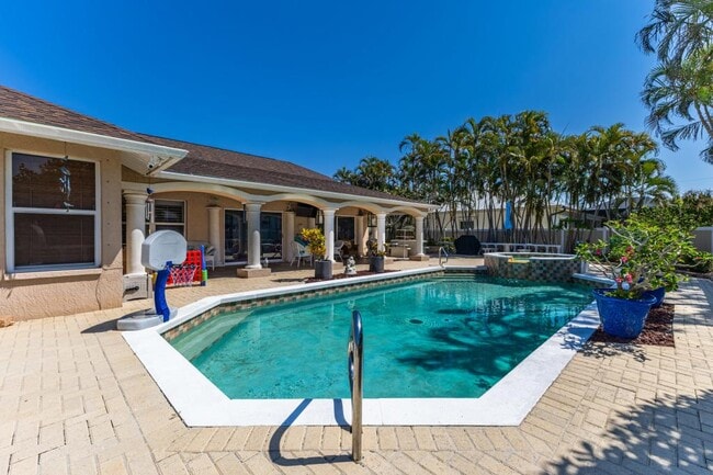 Photo - 2310 SW 53rd St