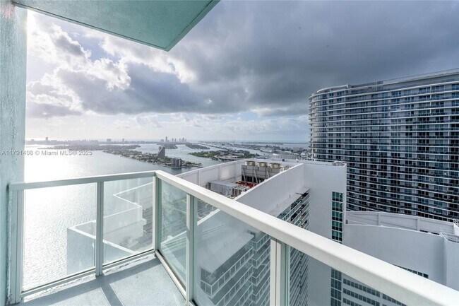 Photo - 1900 N Bayshore Dr Condo Unit 4407
