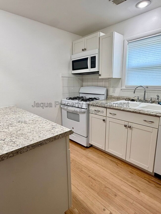 3513 Portage Street Unit 1
