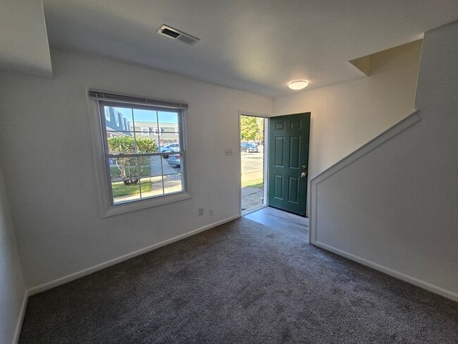 Photo - 2650 Wayside Dr