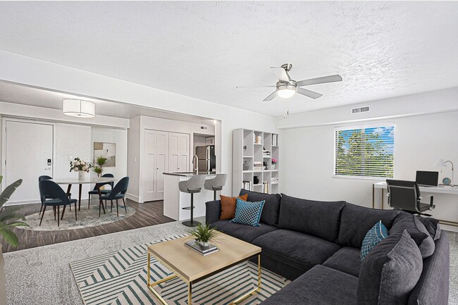 Building Photo - The Crossings Apartments