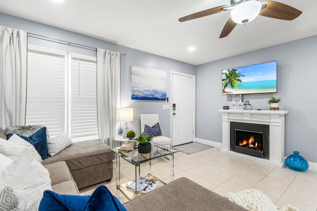 Photo - 4953 Bayshore Dr