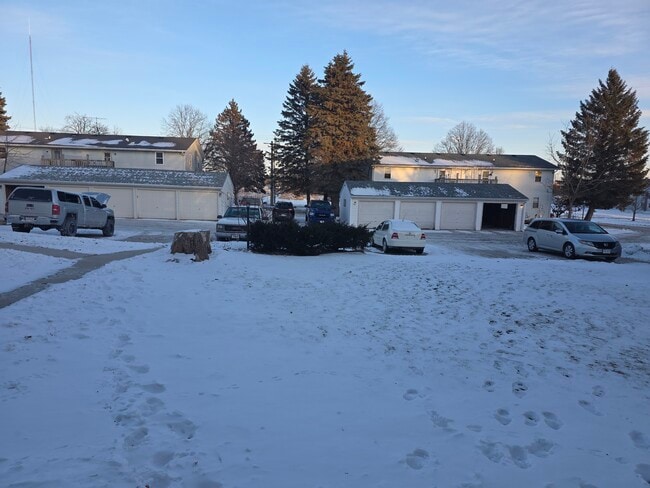 Photo - 466 Appleton St Unit 466B