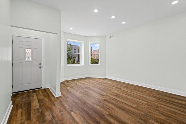 Photo - 1841 S Kedzie Ave