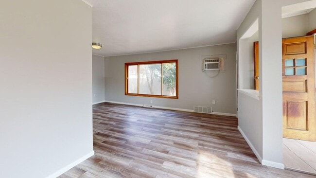 Photo - 3 Bedroom Home in Cleveland