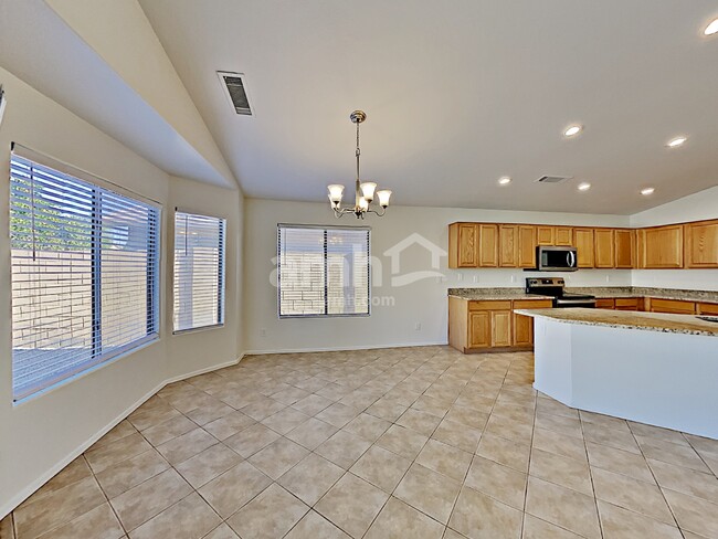 Photo - 1920 S 85th Ln