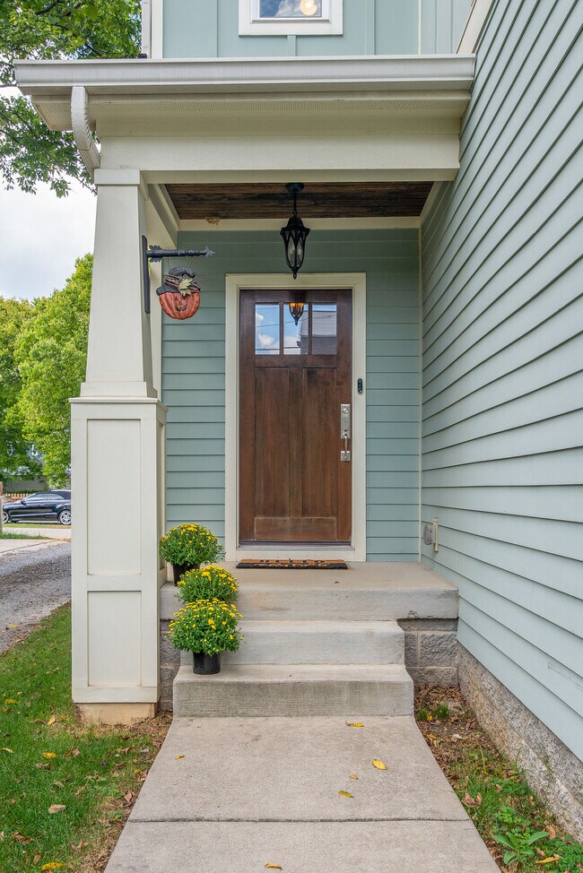 Photo - 1407 Pillow St