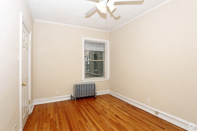 1BR,1BA