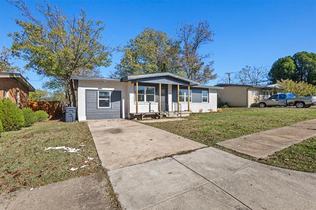 Photo - 1825 Martin Luther Dr