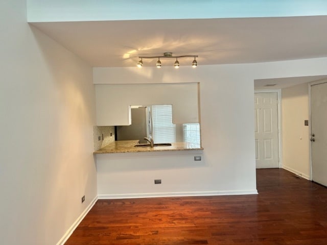 Photo - 1636 Estate Cir