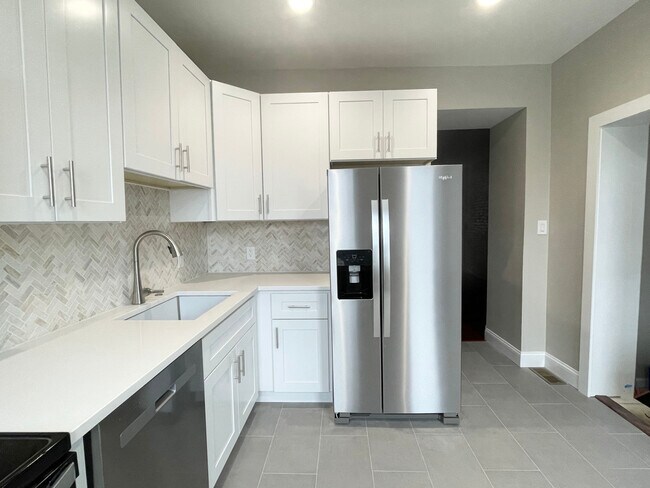 Photo - 4680 Umbria St