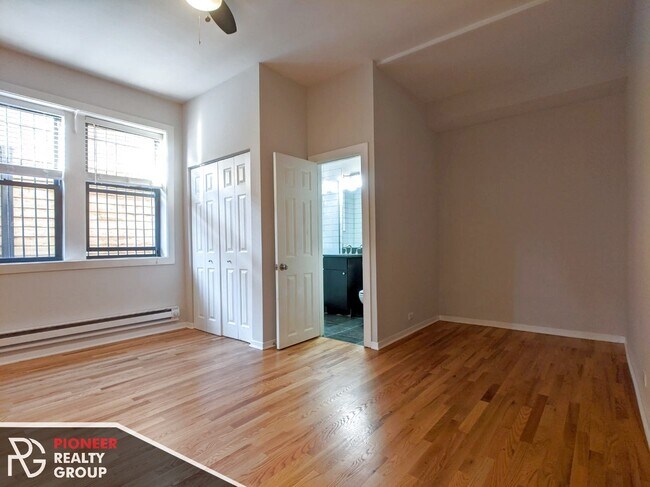 Photo - 2430 N Kedzie Blvd