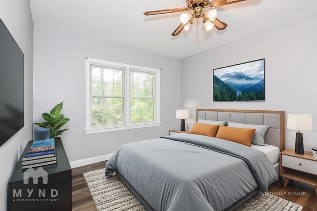 Photo - 2313 Eastway Rd