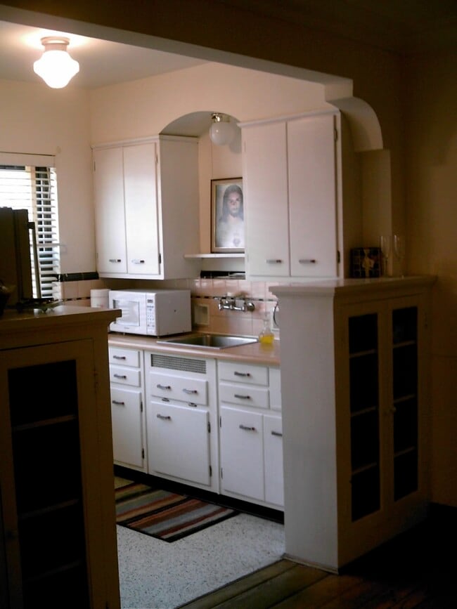 Photo - 3105 Bellewood Ave Unit #3