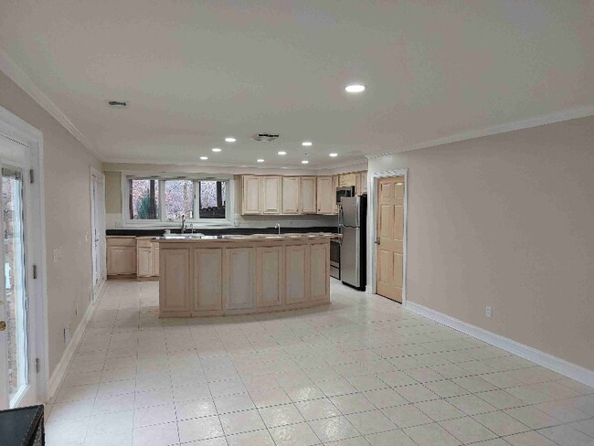 Photo - 44265 Riverview Ridge Dr Apartment Unit Walkout Basement