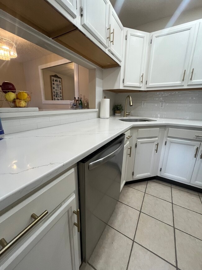 Photo - 5415 Aberdeen Dr