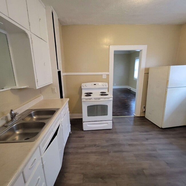 Photo - Near West / Bike to Downtown