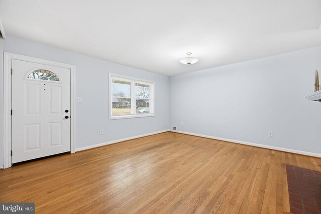 Photo - 3908 Braddock Rd