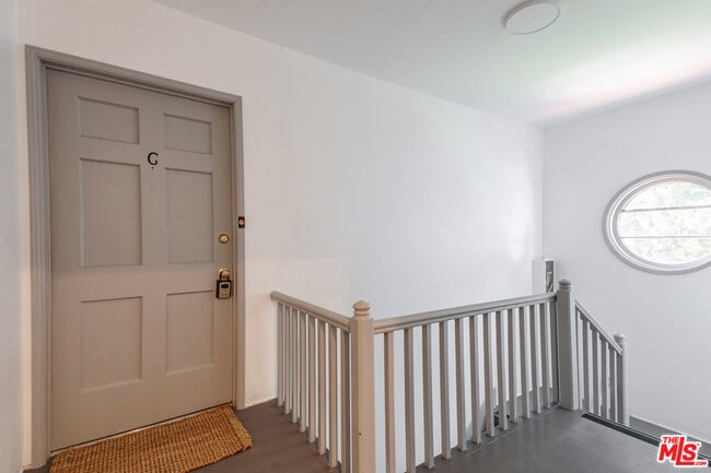 Photo - 1812 W Glenoaks Blvd Unit D