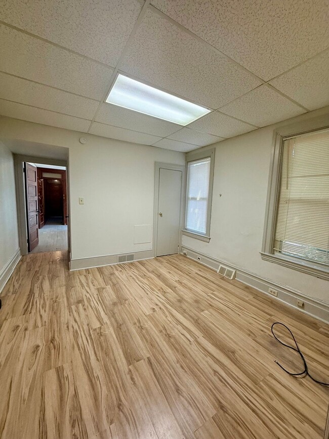 Photo - 626 W Lemon St Unit 2r