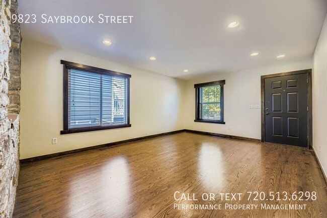 Photo - 9823 Saybrook St