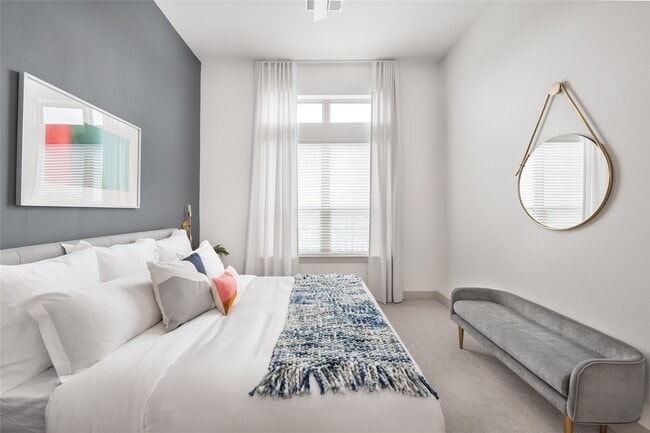 Photo - 160 Birdsall St