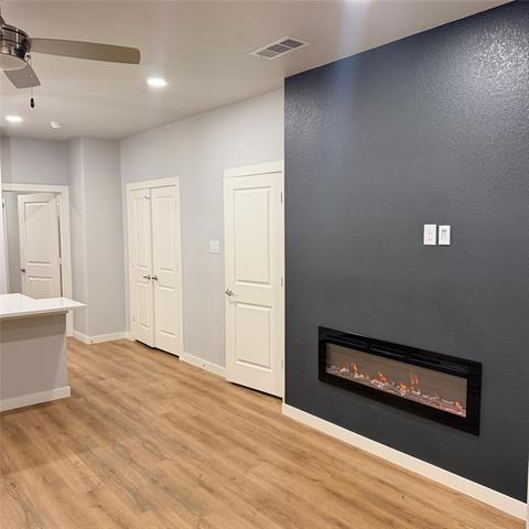 Photo - 1652 Hudspeth Ave