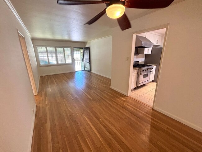 Photo - 2 Bedroom home located in Long Beach now available!