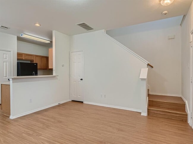13913 Harris Ridge Blvd