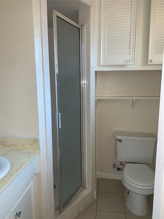 Photo - 12418 South Dr