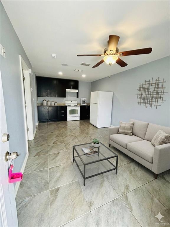 Photo - 8 Hill Crest Dr Unidad 1 Downstairs
